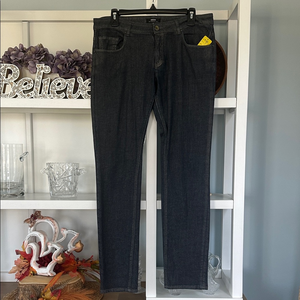 Bundle 5 items @ 15$, pay only 45$ - 2 items free!  Dark Blue Slim Woman’s Jeans